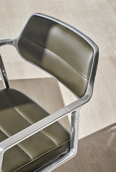 Vipp 453 Swivel met gliders, Bosco green 