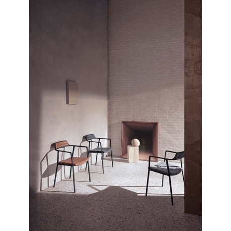 Vipp 451 aluminium stoel, donker grijs polyester