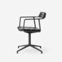 Vipp 452 draaistoel met glijders zwart frame , zwart leren zitting